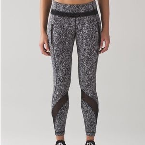 Lululemon Inspire Tight II 25" Inseam